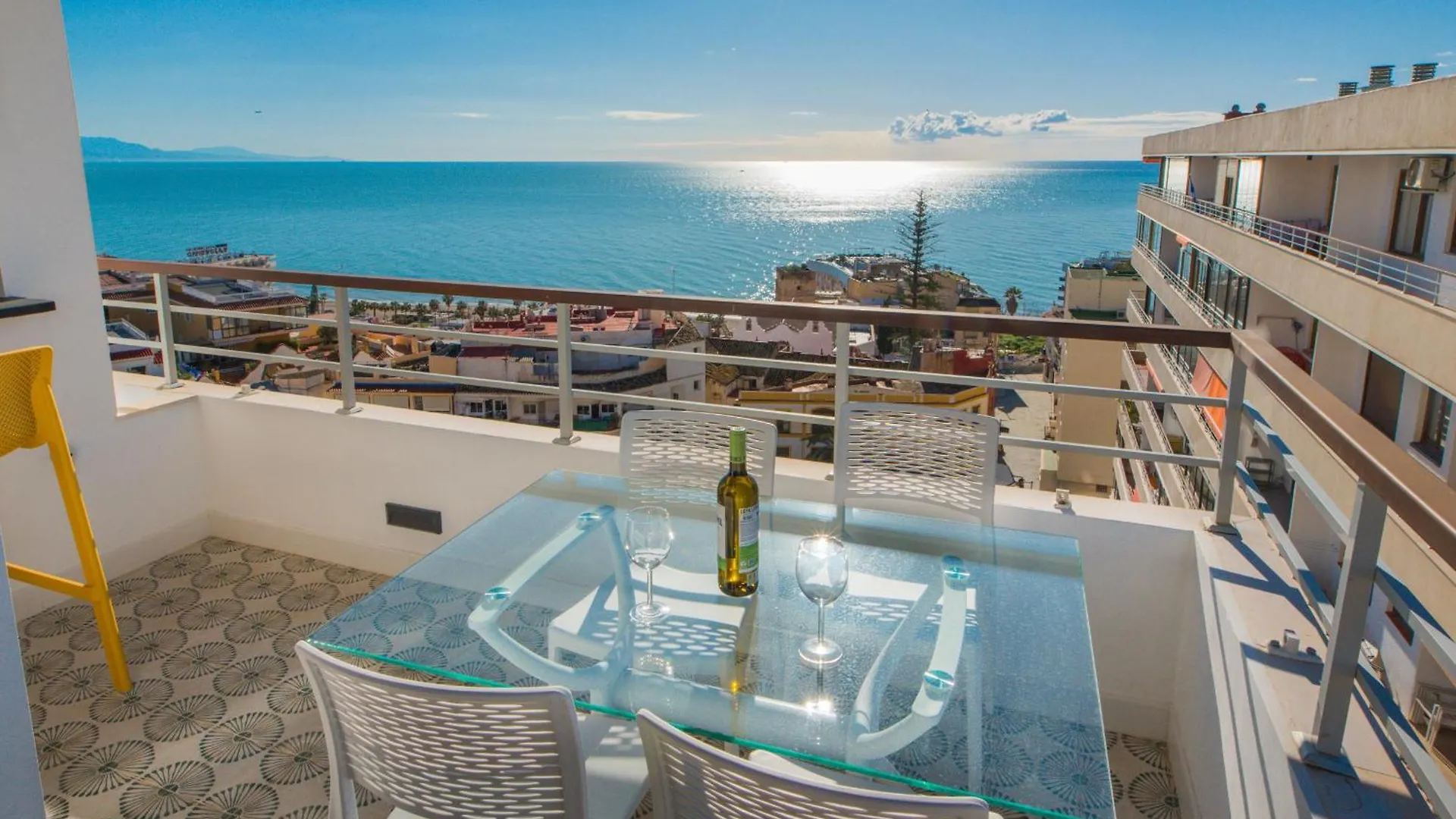 Επικοινωνία με το Stunning Seaviews Close To Beach